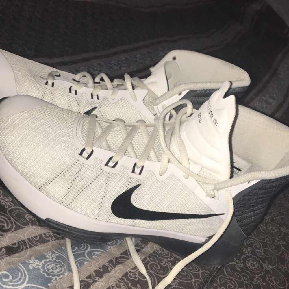 hyper dunk basketball shoes